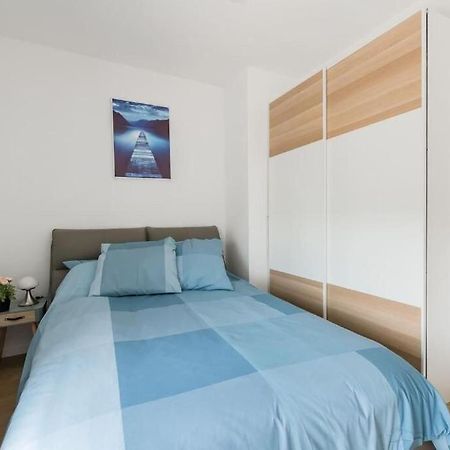 Beautiful Apartment Close To Paris Montreuil  Exterior photo